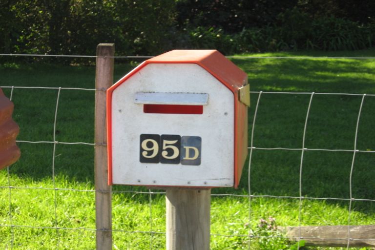 Photo of property in 95d Kuratawhiti Street, Greytown, 5794