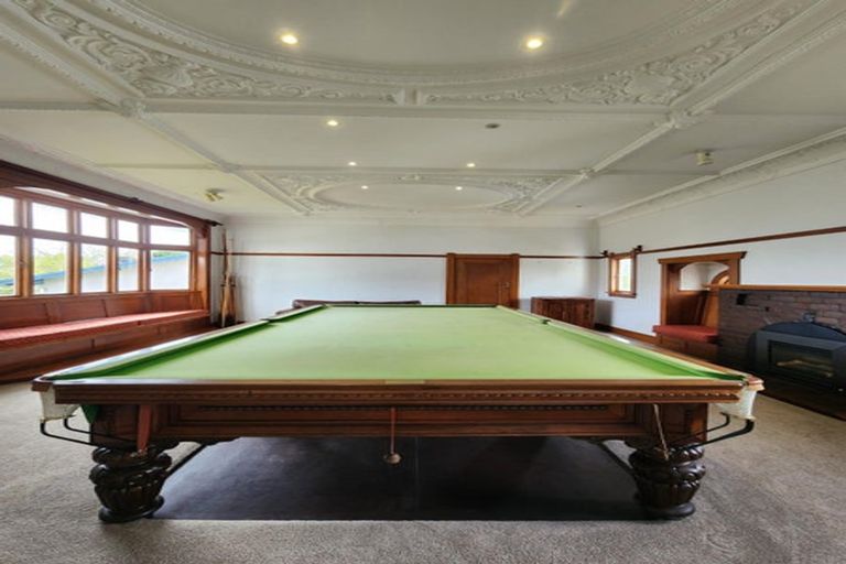 Photo of property in 6 Ridge Lane, New Plymouth, 4310