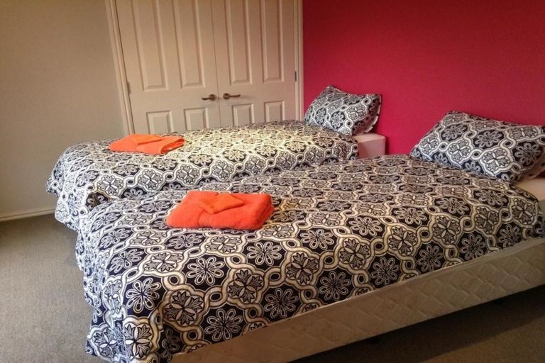 Photo of property in 28 Devine Drive, Rolleston, Christchurch, 7678