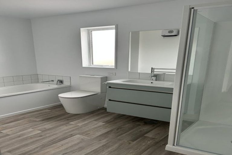 Photo of property in 2/35 Beresford Street, New Brighton, Christchurch, 8061