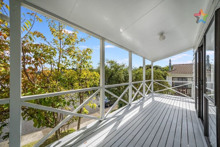 Photo of property in 11 Robson Street, Stokes Valley, Lower Hutt, 5019