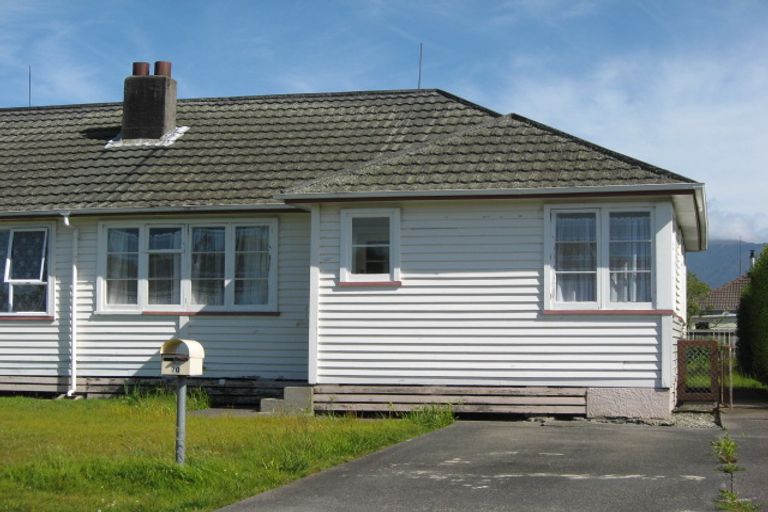Photo of property in 70-70a Rintoul Street, Westport, 7825