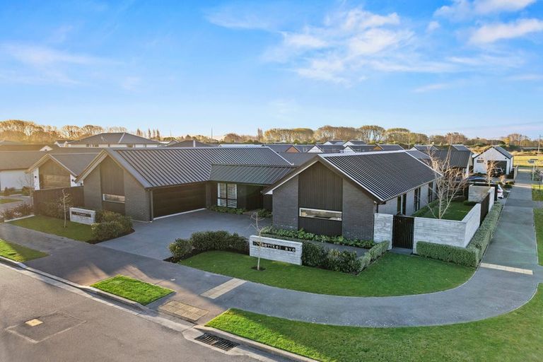 Photo of property in 15 Sarikei Avenue, Northwood, Christchurch, 8051