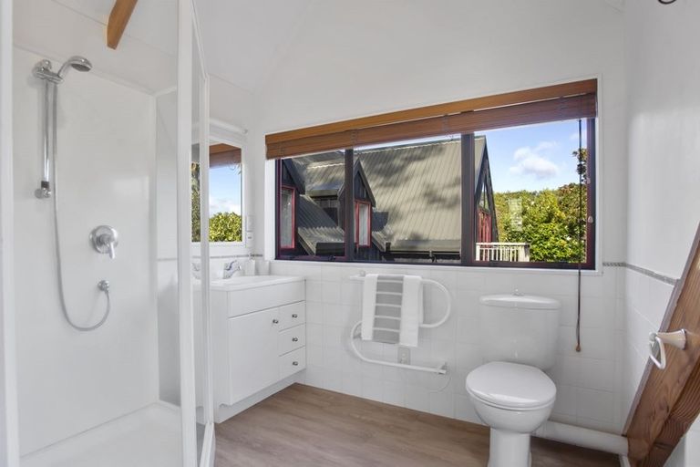 Photo of property in 102 Tangiteroria Lane, Pauanui, Hikuai, 3579