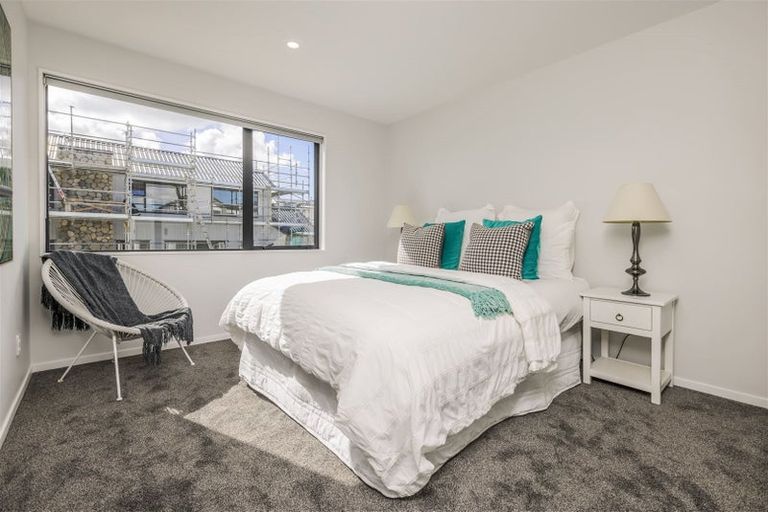 Photo of property in 10 Hautoa Lane, Flat Bush, Auckland, 2019