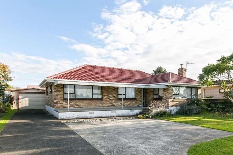 Photo of property in 8 Buckland Road, Mangere East, Auckland, 2024
