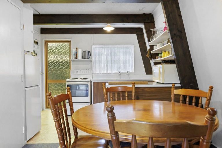 Photo of property in 11 Ngatau Street, Omori, Turangi, 3381