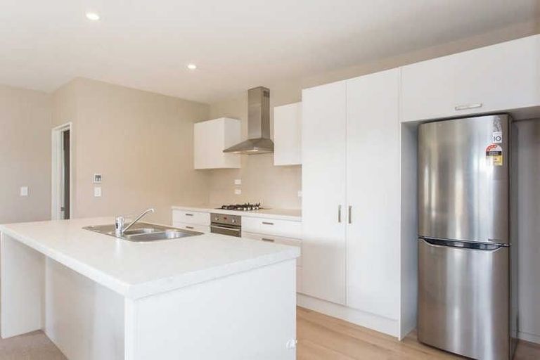 Photo of property in 16 Saint Florian Place, Woolston, Christchurch, 8062