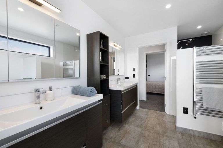 Photo of property in 14 Primary Lane, Wanaka, 9305