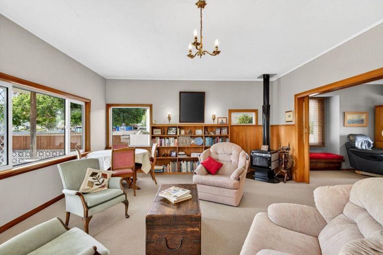 Photo of property in 1111 Haig Street, Parkvale, Hastings, 4122