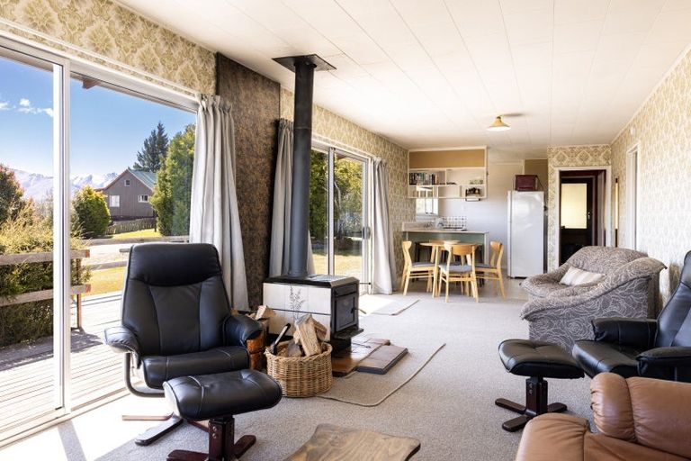 Photo of property in 19 Murray Place, Lake Tekapo, 7999