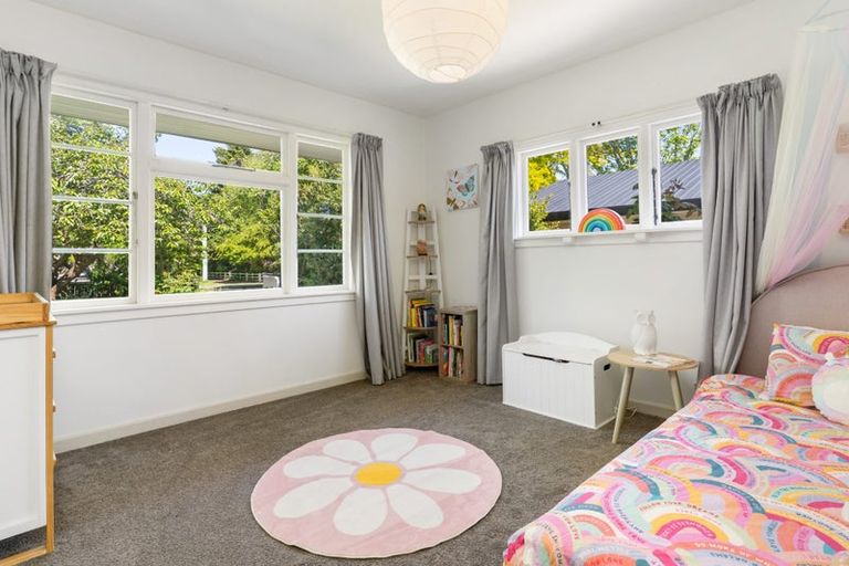 Photo of property in 37 Tainui Street, Somerfield, Christchurch, 8024