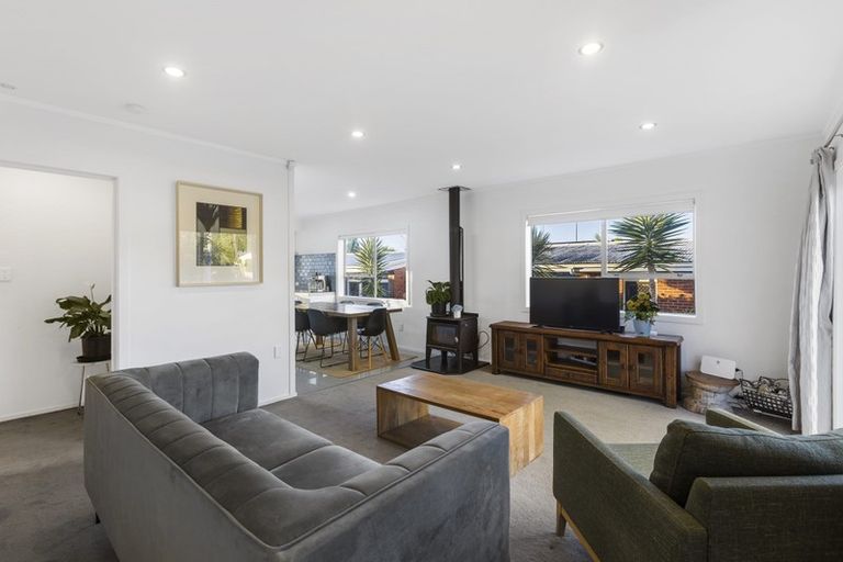 Photo of property in 19 Brook Street, Milford, Auckland, 0620