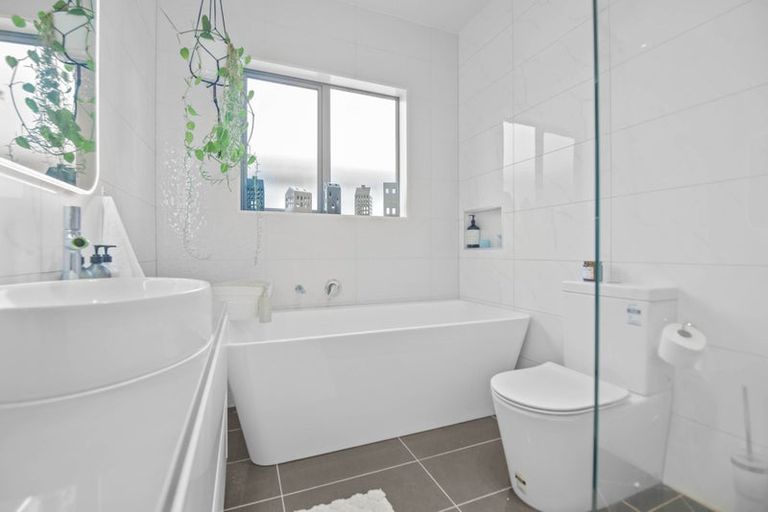 Photo of property in 65 Pinecrest Drive, Gulf Harbour, Whangaparaoa, 0930