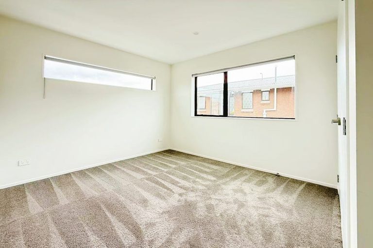 Photo of property in 18a Arrow Road, Forrest Hill, Auckland, 0620