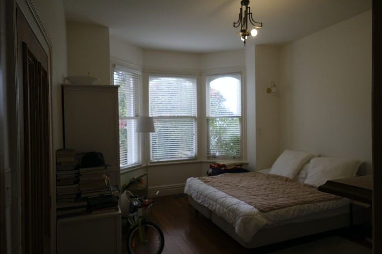 Photo of property in 27 Bidwill Street, Mount Cook, Wellington, 6021