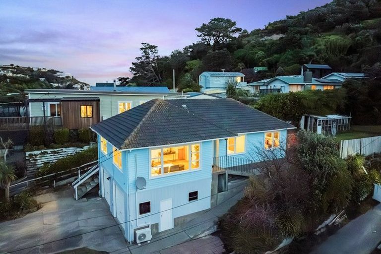 Photo of property in 97 Happy Valley Road, Owhiro Bay, Wellington, 6023