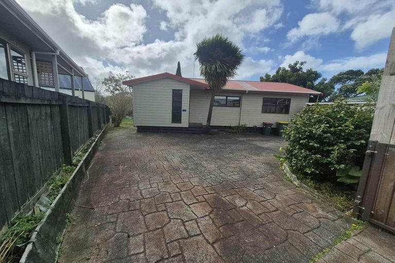 Photo of property in 15b Bay Street, Red Beach, 0932