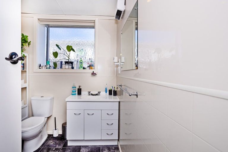 Photo of property in 3 Lansdowne Street, Strathern, Invercargill, 9812