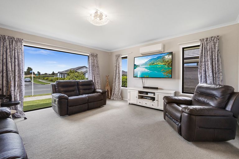 Photo of property in 39a Norfolk Drive, Cambridge, 3434