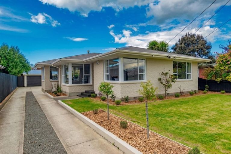 Photo of property in 4 Shaftesbury Street, Avonhead, Christchurch, 8042