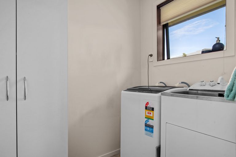 Photo of property in 59 Kamaka Crescent, Bridge Hill, Alexandra, 9320