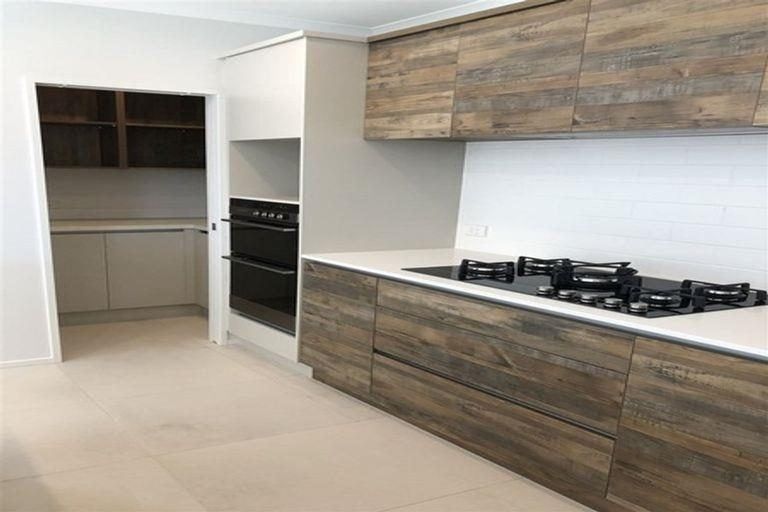 Photo of property in 82 Te Napi Drive, Takanini, 2112