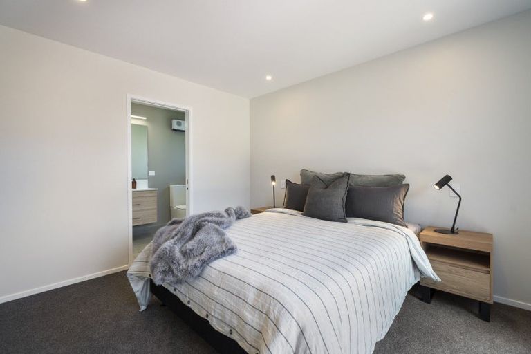 Photo of property in 17 Echo Street, 4702