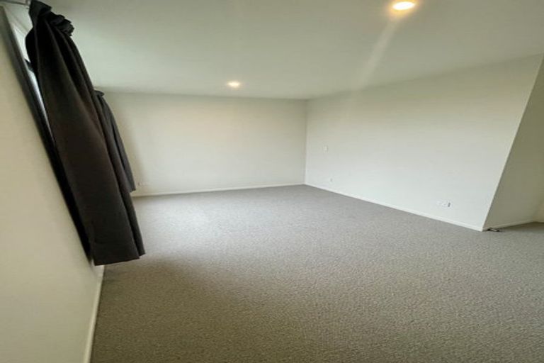 Photo of property in 15d Cuba Street, Petone, Lower Hutt, 5012