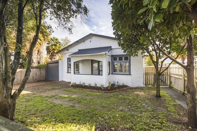 Photo of property in 849 Main Street, Roslyn, Palmerston North, 4414