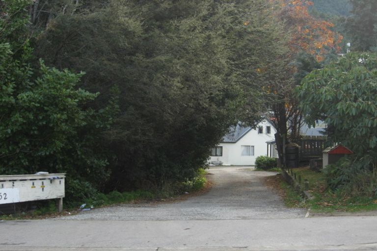 Photo of property in 62a Robins Road, Queenstown, 9300
