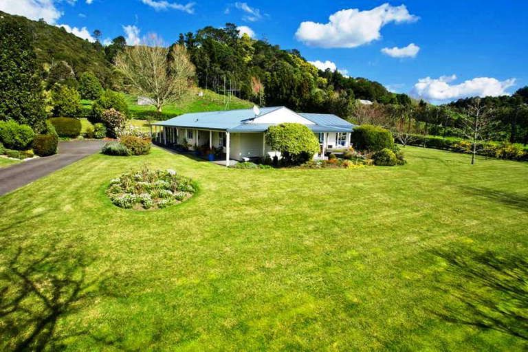 Photo of property in 21 Mccorkindale Street, Feilding, 4702