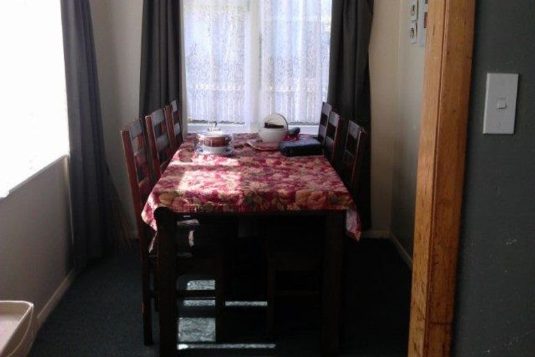 Photo of property in 5- 7 Hazard Grove, Cannons Creek, Porirua, 5024