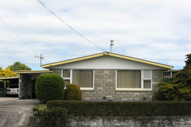 Photo of property in 50 Peel Street, Westport, 7825