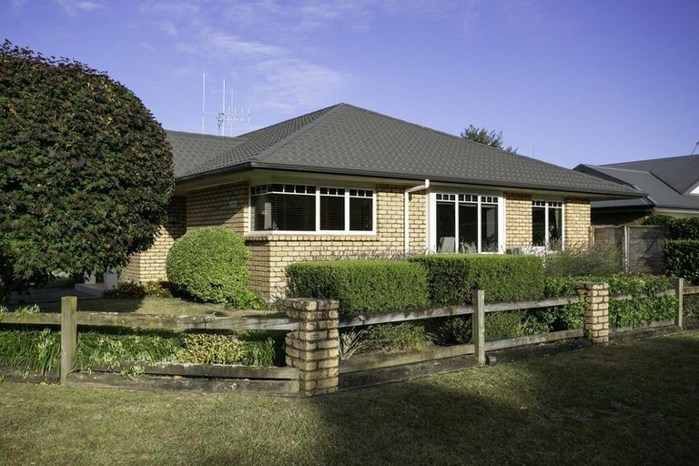 Photo of property in 58 Princes Street, Cambridge, 3434