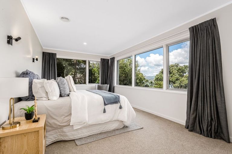 Photo of property in 40 Seaview Road, Paremata, Porirua, 5024