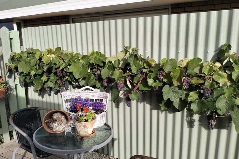 Photo of property in 9b Wiltshire Court, Rangiora, 7400