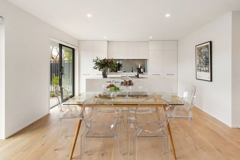 Photo of property in 83 Winchester Street, Merivale, Christchurch, 8014