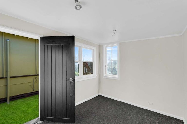 Photo of property in 5 Banks Street, Tolaga Bay, 4077