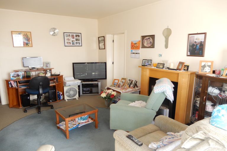 Photo of property in 6 Cambridge Street, Putaruru, 3411