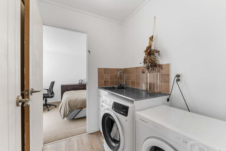 Photo of property in 1 Gobray Crescent, Mount Maunganui, 3116
