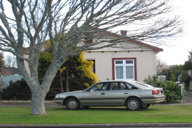 Photo of property in 69 Galloway Street, Hamilton East, Hamilton, 3216