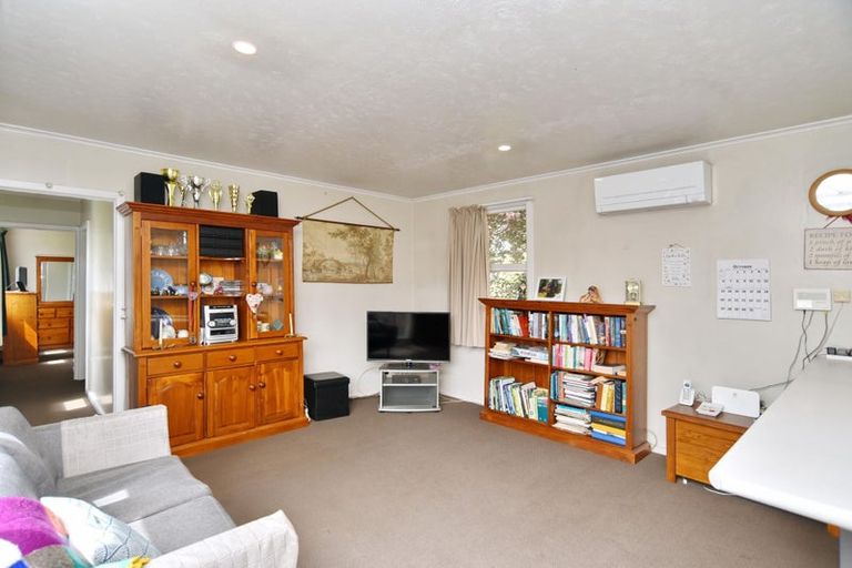 Photo of property in 2/182 Simeon Street, Spreydon, Christchurch, 8024