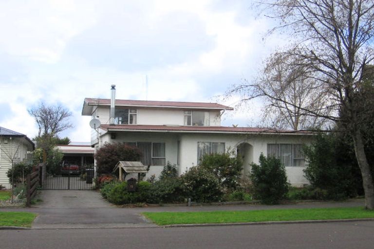 Photo of property in 75 Havill Street, Takaro, Palmerston North, 4410