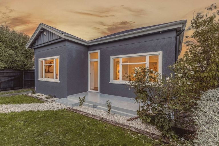 Photo of property in 31 Frederick Street, Waltham, Christchurch, 8011