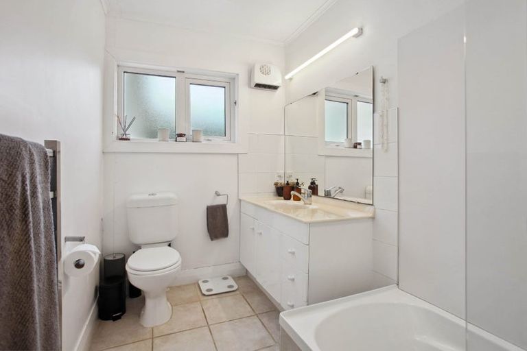 Photo of property in 8 Matheson Way, Waiau Pa, Pukekohe, 2679