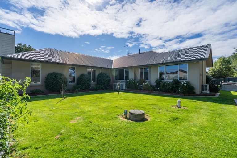 Photo of property in 47 Matua Grove, Otatara, Invercargill, 9879
