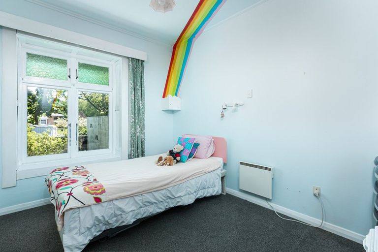 Photo of property in 28 Church Street, Waipawa, 4210