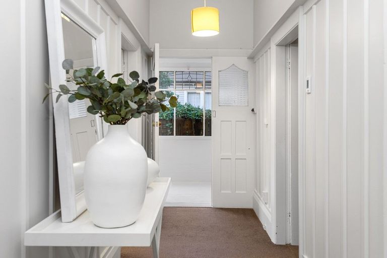 Photo of property in 118 Forfar Street, St Albans, Christchurch, 8014