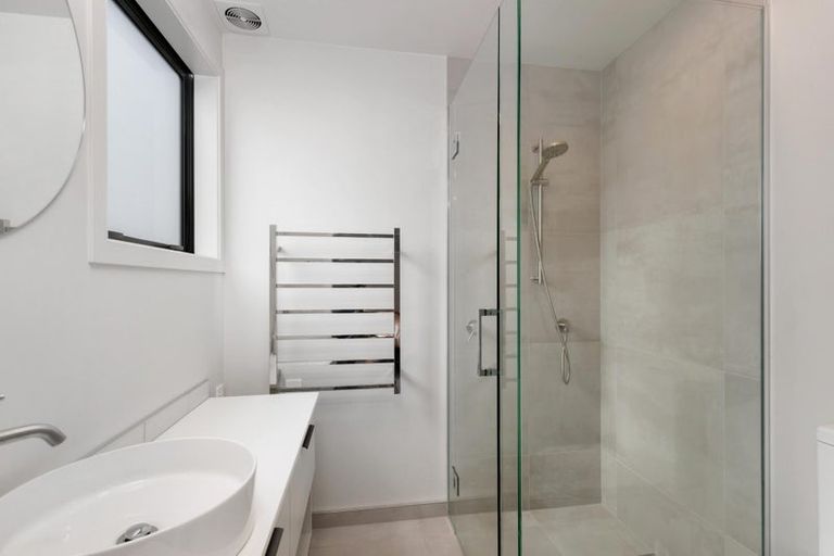 Photo of property in 11 Cleland Close, Wanaka, 9382